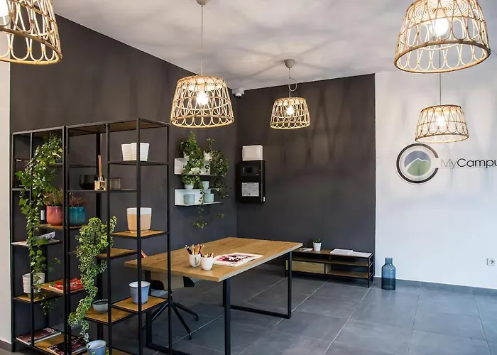 Apartamento Toronto Cozy Near Unss And Nsa W Fast Wifi Sófia