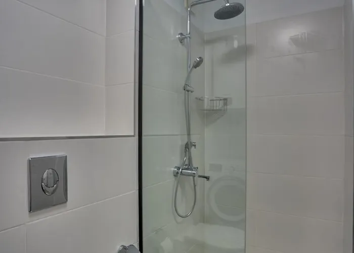 Apartamento Toronto Cozy Near Unss And Nsa W Fast Wifi *